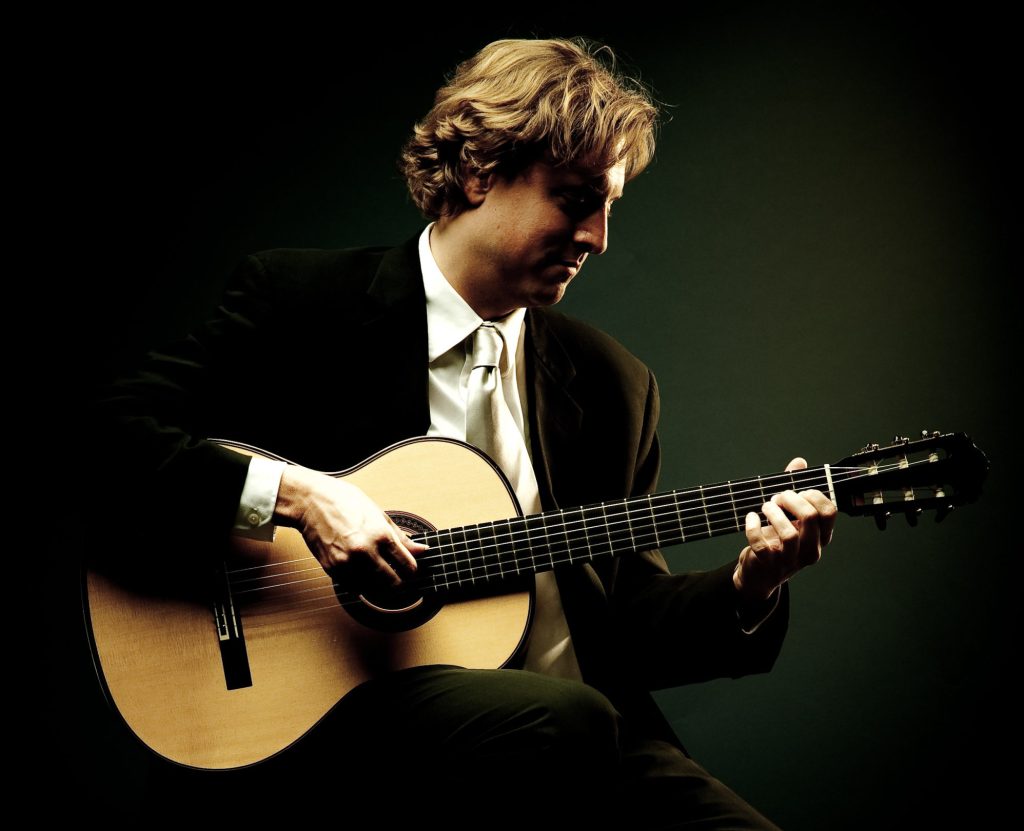 From Bach to Metheny: Guitarist Jason Vieaux takes UB’s Slee Hall on an emotional journey through the fretboard